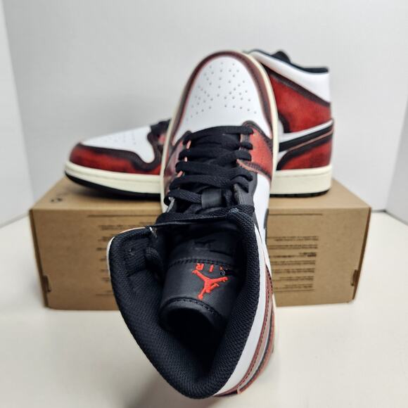 Air Jordan 1 Mid SE Wear-Away Chicago Size 8 Men main image 7